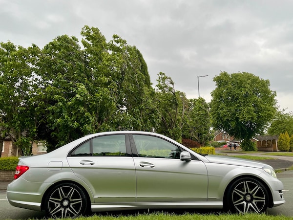 Used Mercedes-Benz C Class 2012 for sale - 75614383: Photo 16