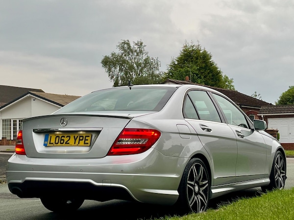 Used Mercedes-Benz C Class 2012 for sale - 75614383: Photo 17