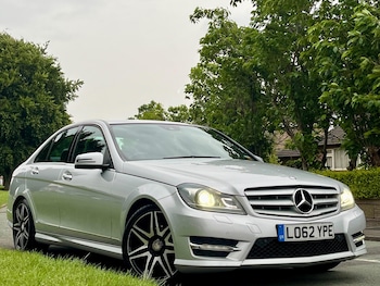 Used Mercedes-Benz C-Class 2012 for sale - 75614383: Photo