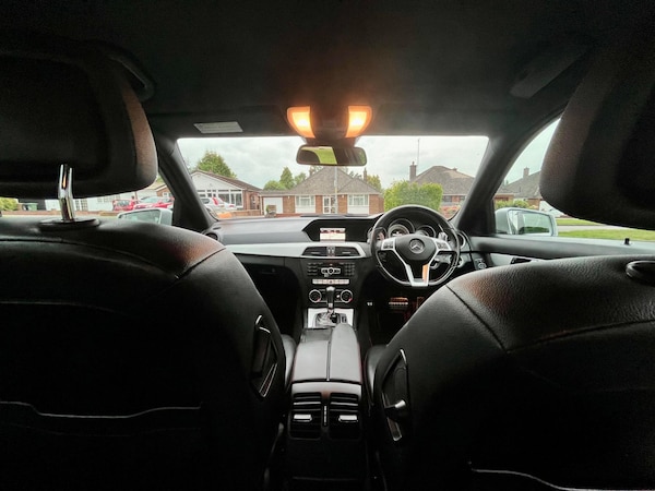 Used Mercedes-Benz C Class 2012 for sale - 75614383: Photo 38