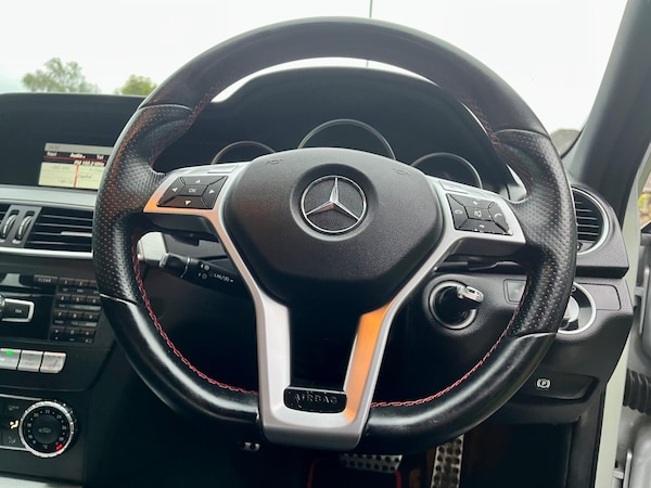 Used Mercedes-Benz C Class 2012 for sale - 75614383: Photo 40