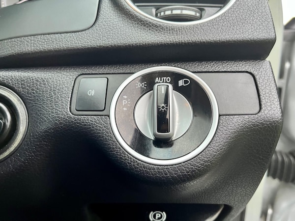 Used Mercedes-Benz C Class 2012 for sale - 75614383: Photo 41
