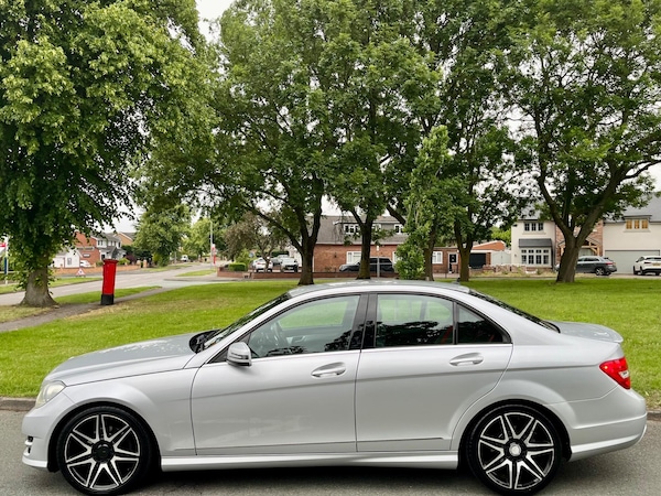 Used Mercedes-Benz C Class 2012 for sale - 75614383: Photo 5