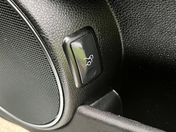 Used Mercedes-Benz C Class 2012 for sale - 75614383: Photo 61