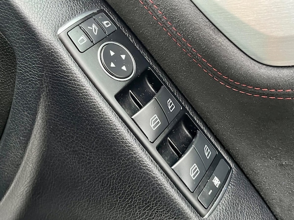 Used Mercedes-Benz C Class 2012 for sale - 75614383: Photo 64