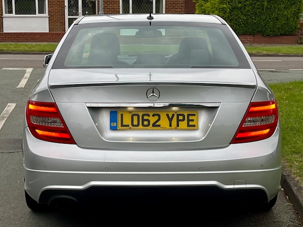 Used Mercedes-Benz C Class 2012 for sale - 75614383: Photo 9