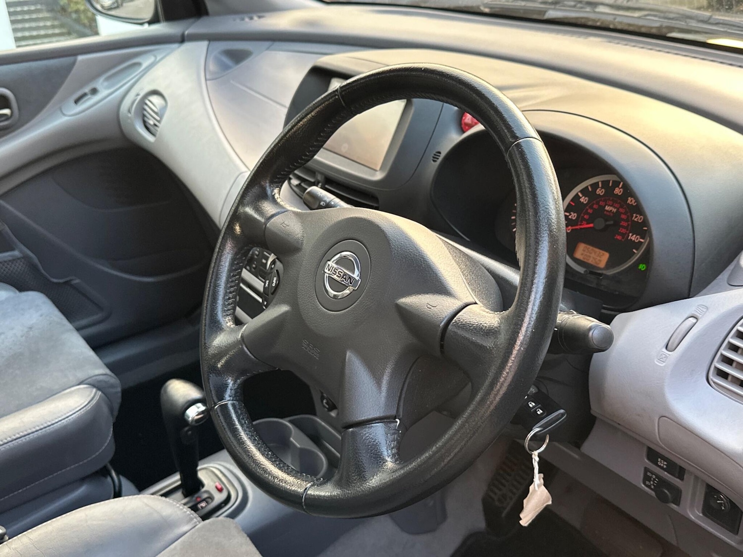 Used Nissan Almera Tino 2005 for sale - 76472567: Photo 35