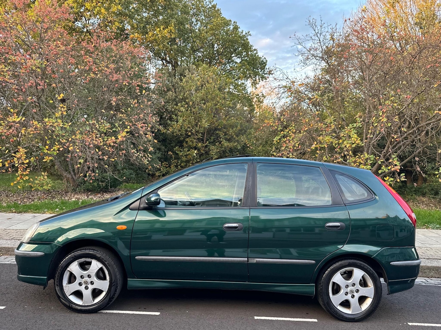 Used Nissan Almera Tino 2005 for sale - 76472567: Photo 8