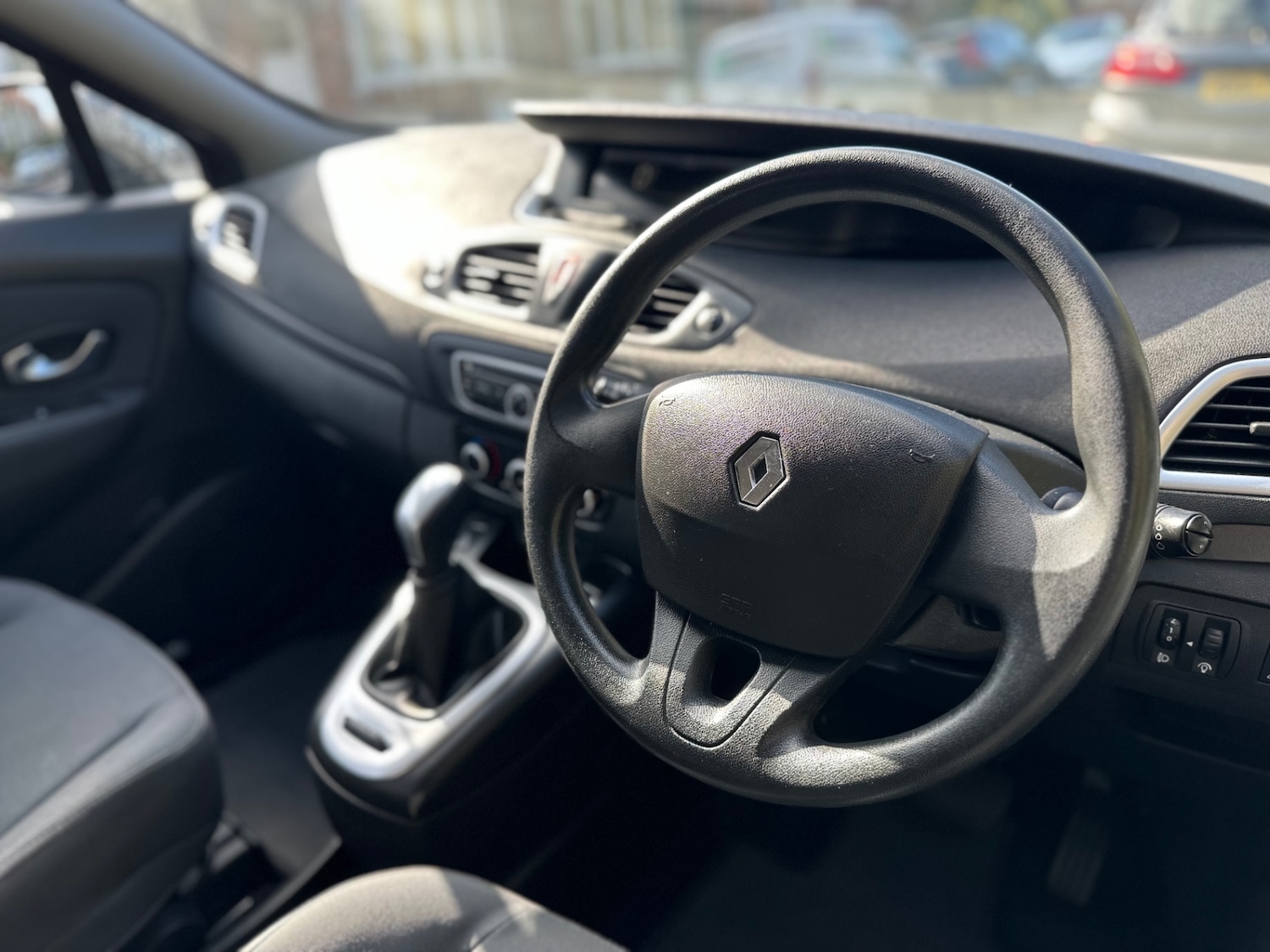 Used Renault Scenic 2009 for sale - 77087389: Photo 25