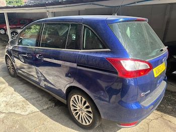 Used Ford Grand C-Max 2014 for sale - 75696468: Photo
