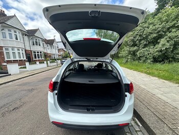 Used Kia Ceed 2014 for sale - 77087345: Photo