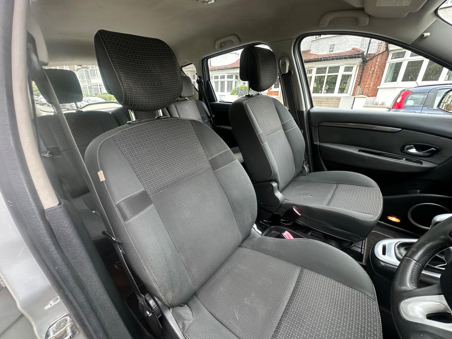 Used Renault Scenic 2010 for sale - 74969648: Photo 17