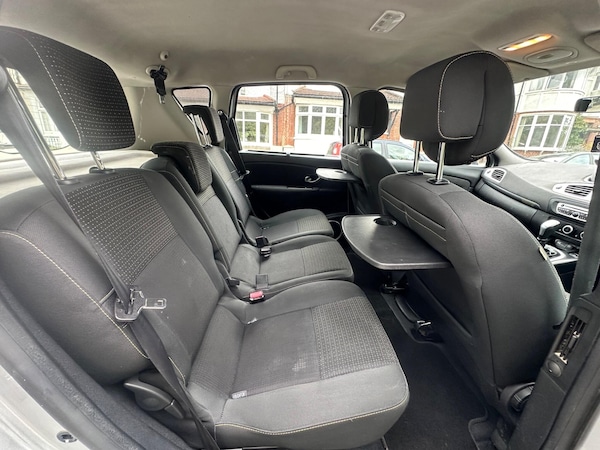 Used Renault Scenic 2010 for sale - 74969648: Photo 18