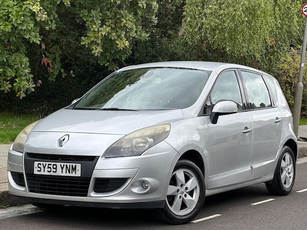 Used Renault Scenic 2010 for sale - 74969648: Photo 1