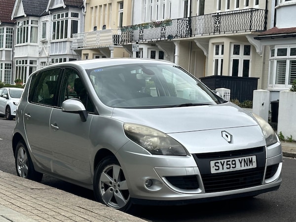 Used Renault Scenic 2010 for sale - 74969648: Photo 3