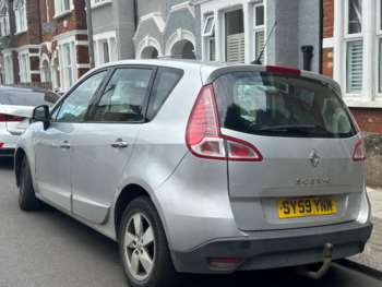 Used Renault Scenic 2010 for sale - 74969648: Photo