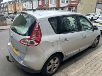 Used Renault Scenic 2010 for sale - 74969648: Photo