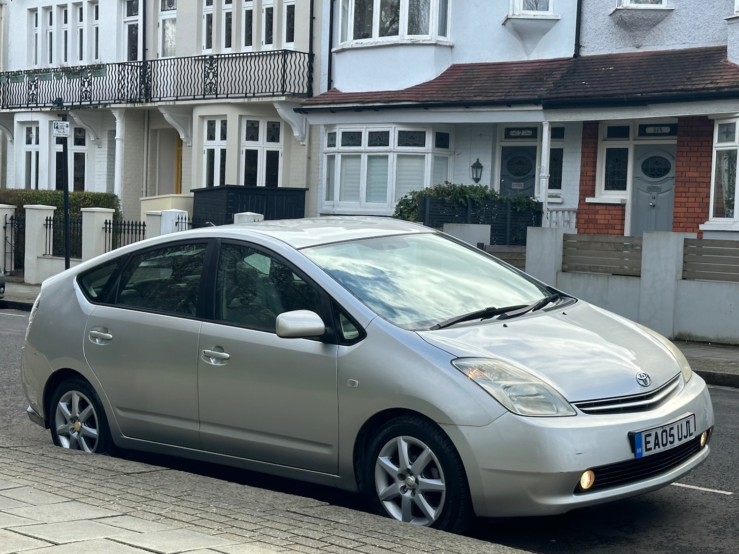 Used Toyota Prius 2005 for sale - 77643637: Photo 14