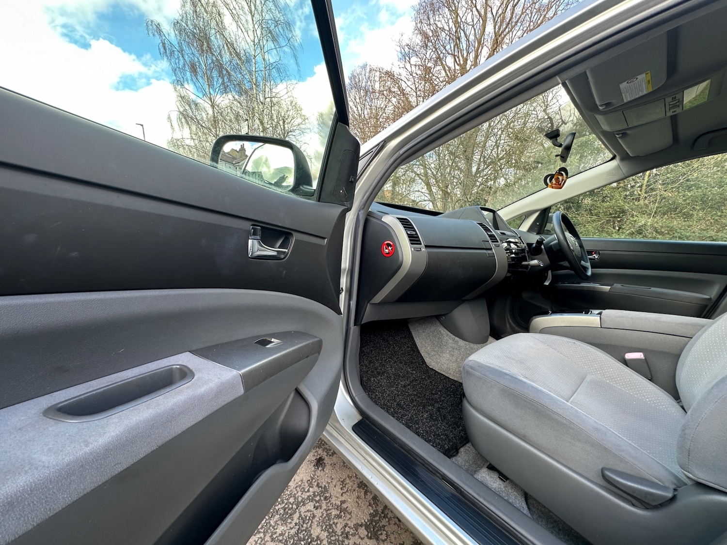 Used Toyota Prius 2005 for sale - 77643637: Photo 16