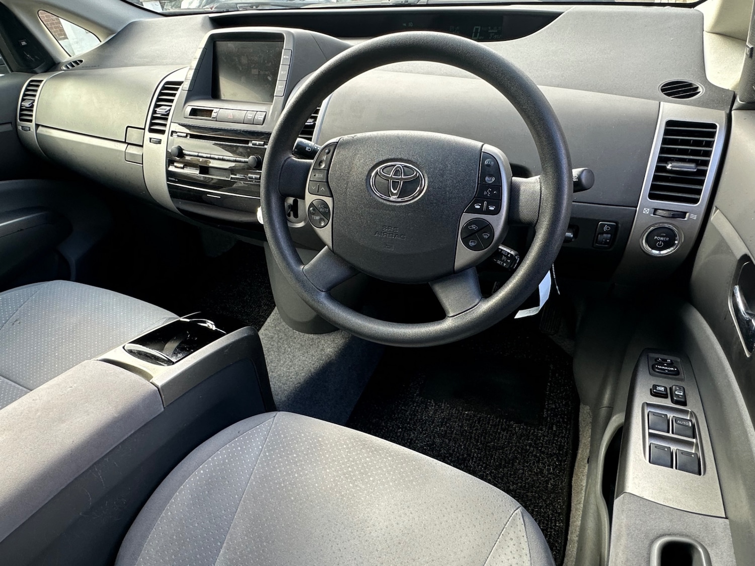 Used Toyota Prius 2005 for sale - 77643637: Photo 28