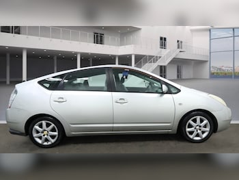 Used Toyota Prius 2005 for sale - 77643637: Photo