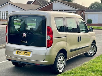 Used Fiat Doblo 2010 for sale - 78422350: Photo