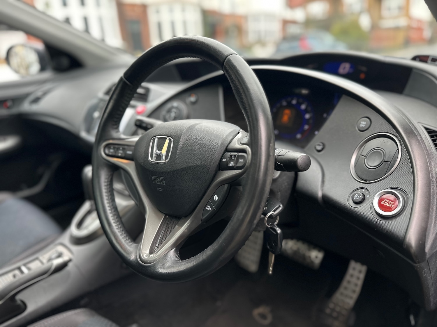 Used Honda Civic 2010 for sale - 77404817: Photo 25