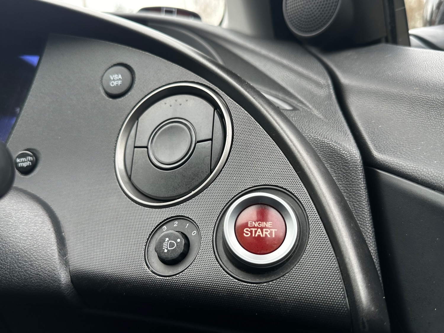 Used Honda Civic 2010 for sale - 77404817: Photo 32