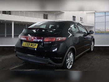 Used Honda Civic 2010 for sale - 77404817: Photo