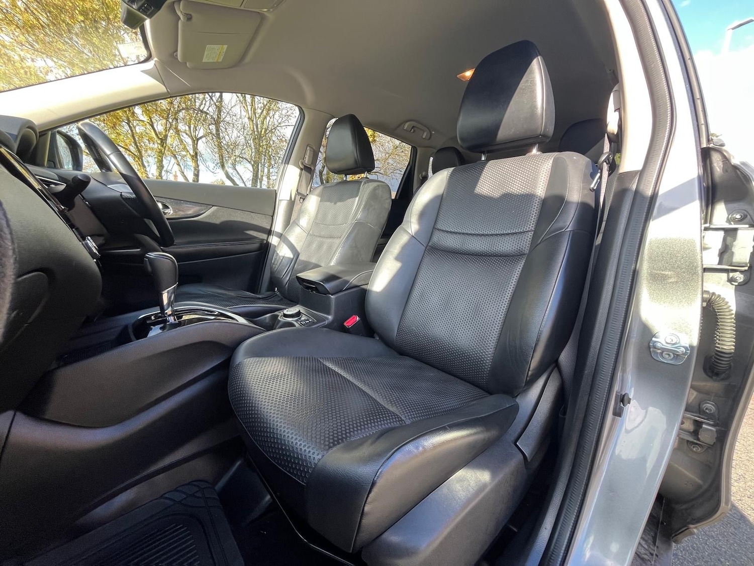 Used Nissan X-Trail 2017 for sale - 77087737: Photo 39