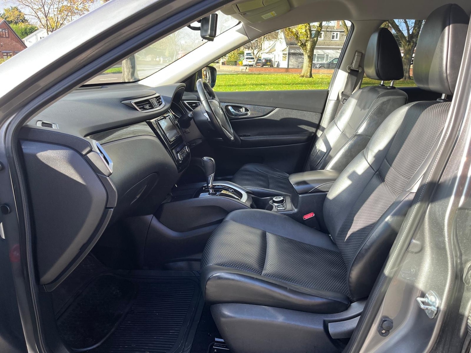 Used Nissan X-Trail 2017 for sale - 77087737: Photo 40