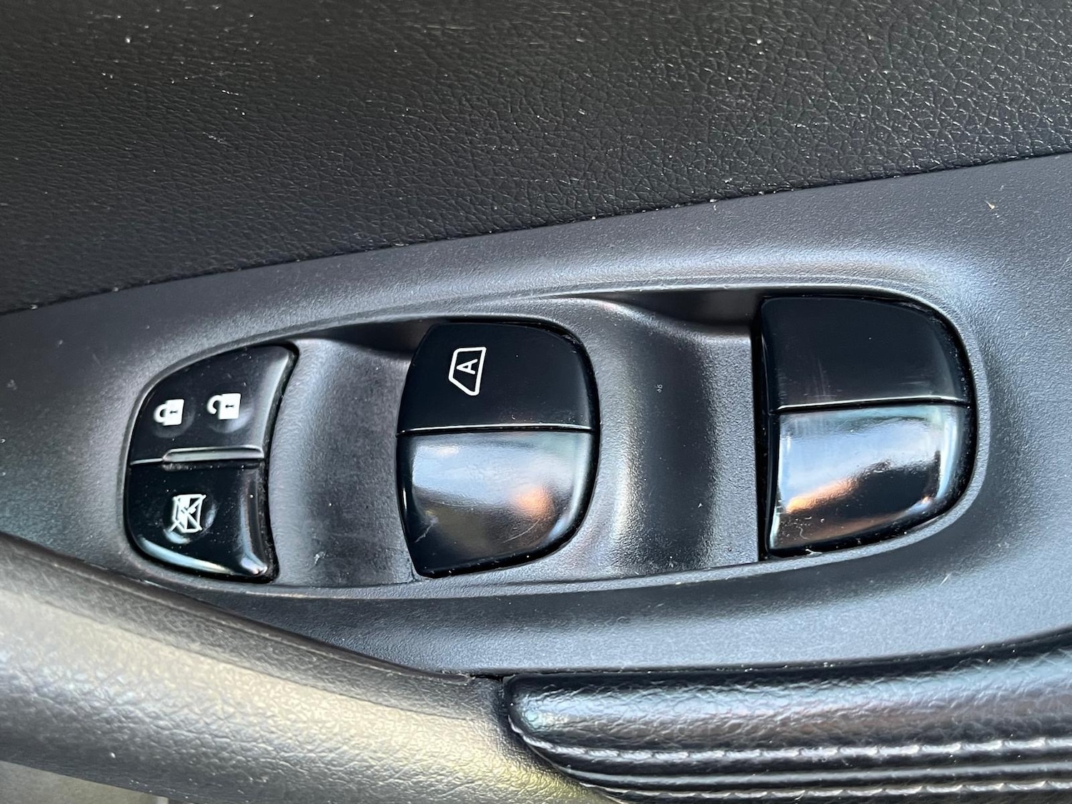 Used Nissan X-Trail 2017 for sale - 77087737: Photo 77