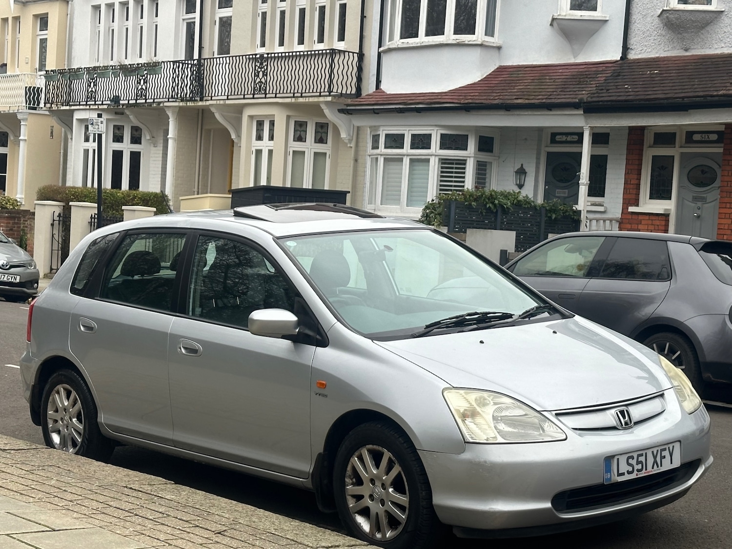 Used Honda Civic 2002 for sale - 77423595: Photo 11