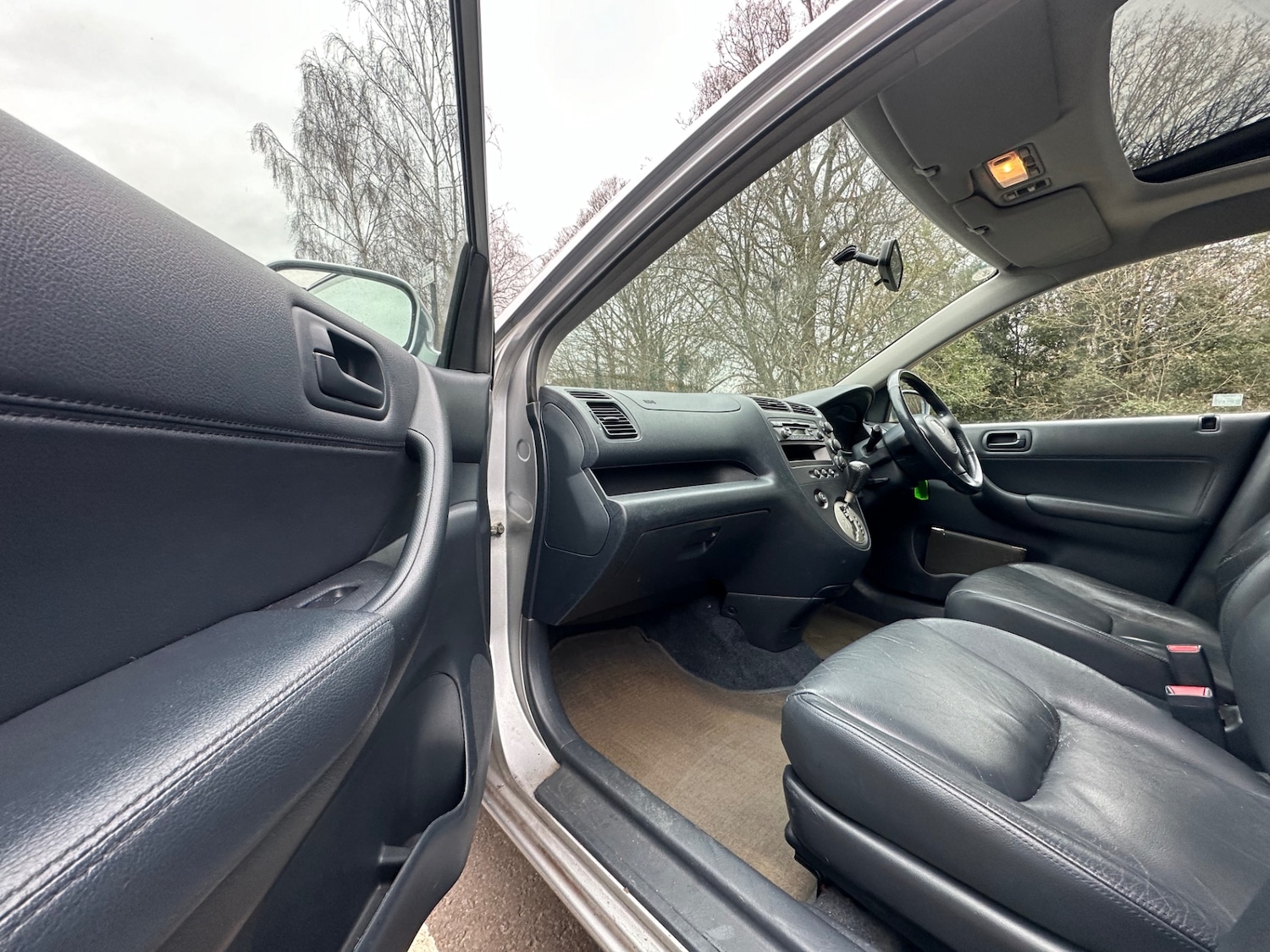 Used Honda Civic 2002 for sale - 77423595: Photo 26