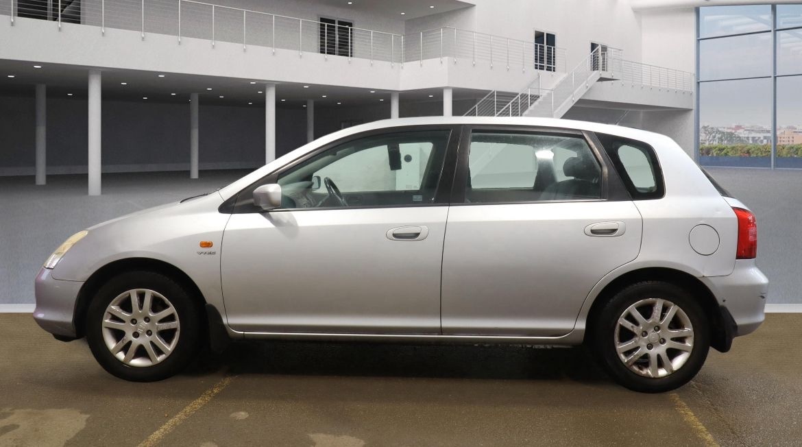 Used Honda Civic 2002 for sale - 77423595: Photo 5