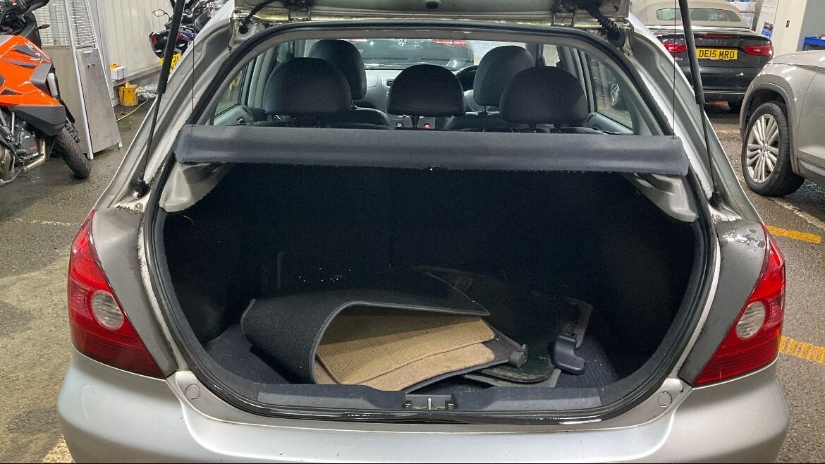 Used Honda Civic 2002 for sale - 77423595: Photo 7