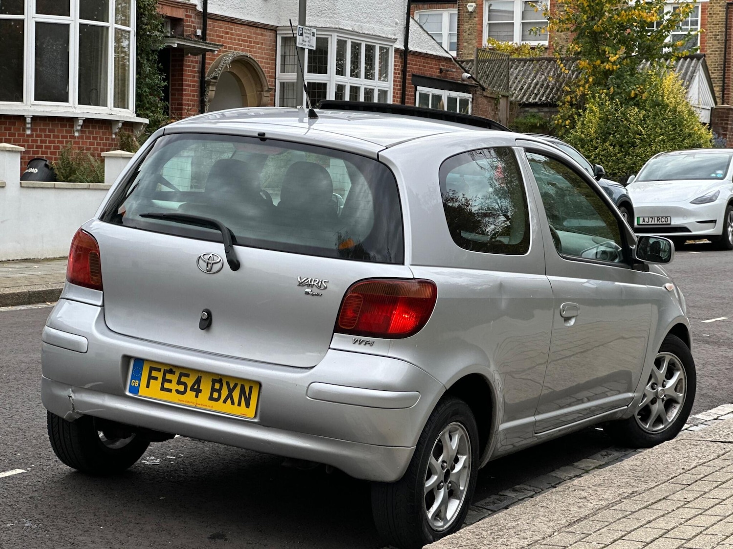 Used Toyota Yaris for sale - 76484554: Photo 11