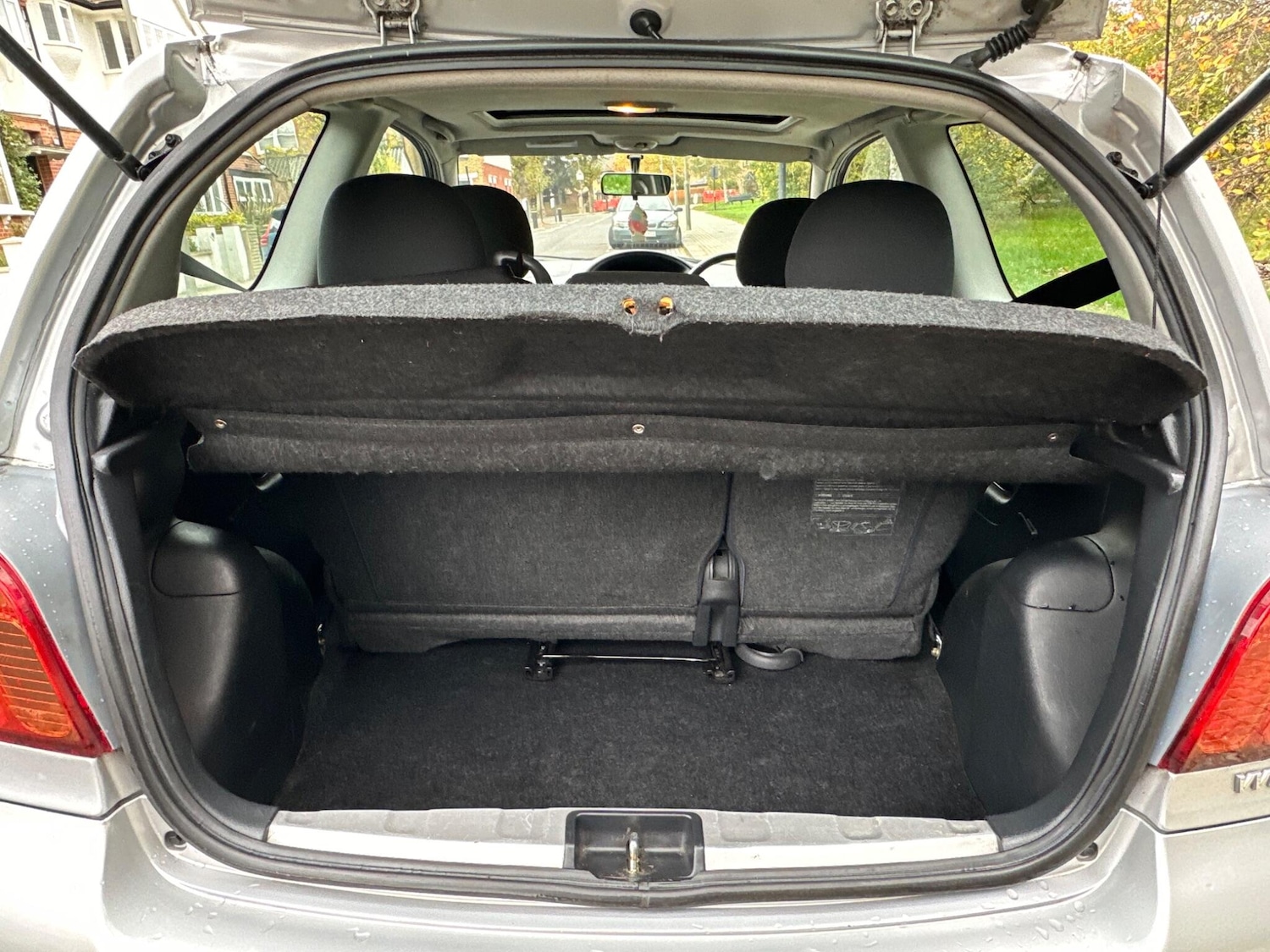 Used Toyota Yaris for sale - 76484554: Photo 28