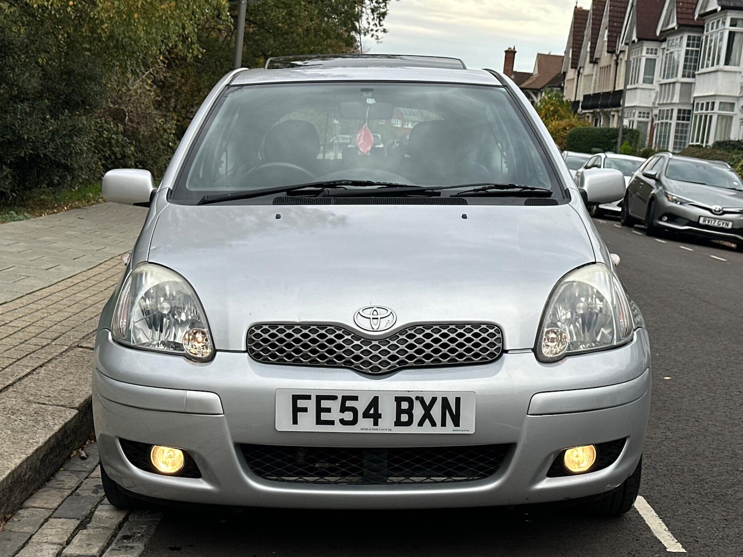 Used Toyota Yaris for sale - 76484554: Photo 4