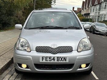 Used Toyota Yaris 2004 for sale - 76484554: Photo