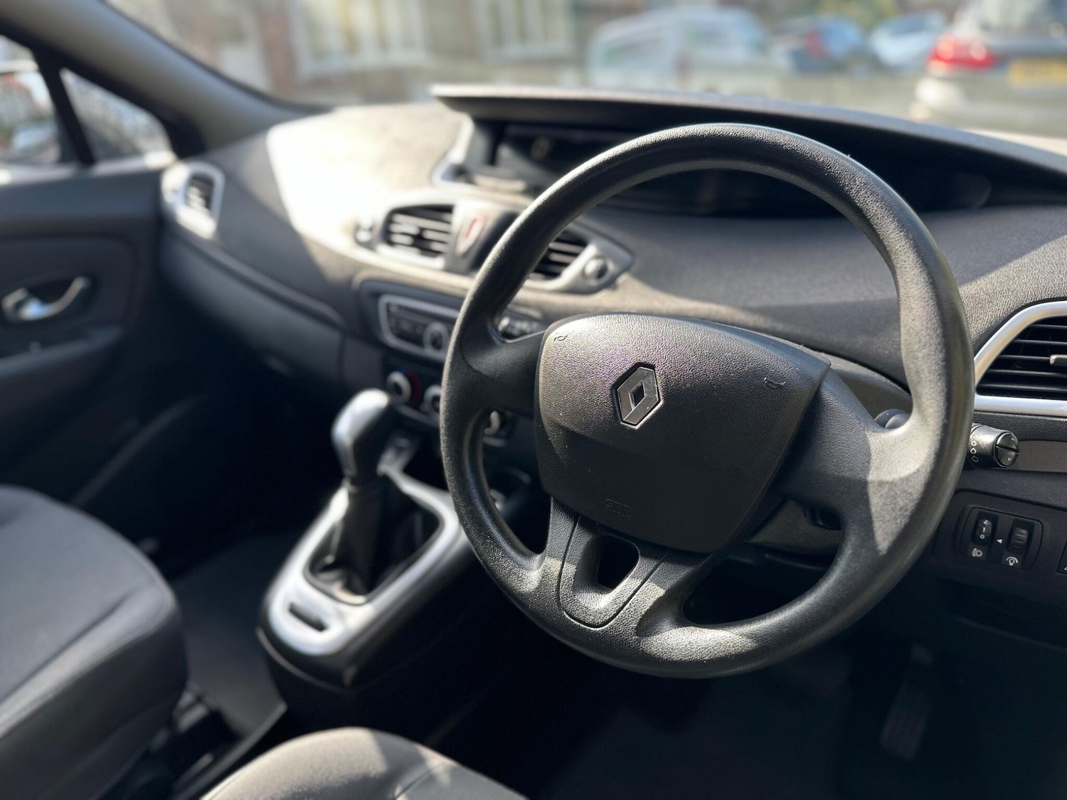 Used Renault Scenic 2009 for sale - 76122924: Photo 13