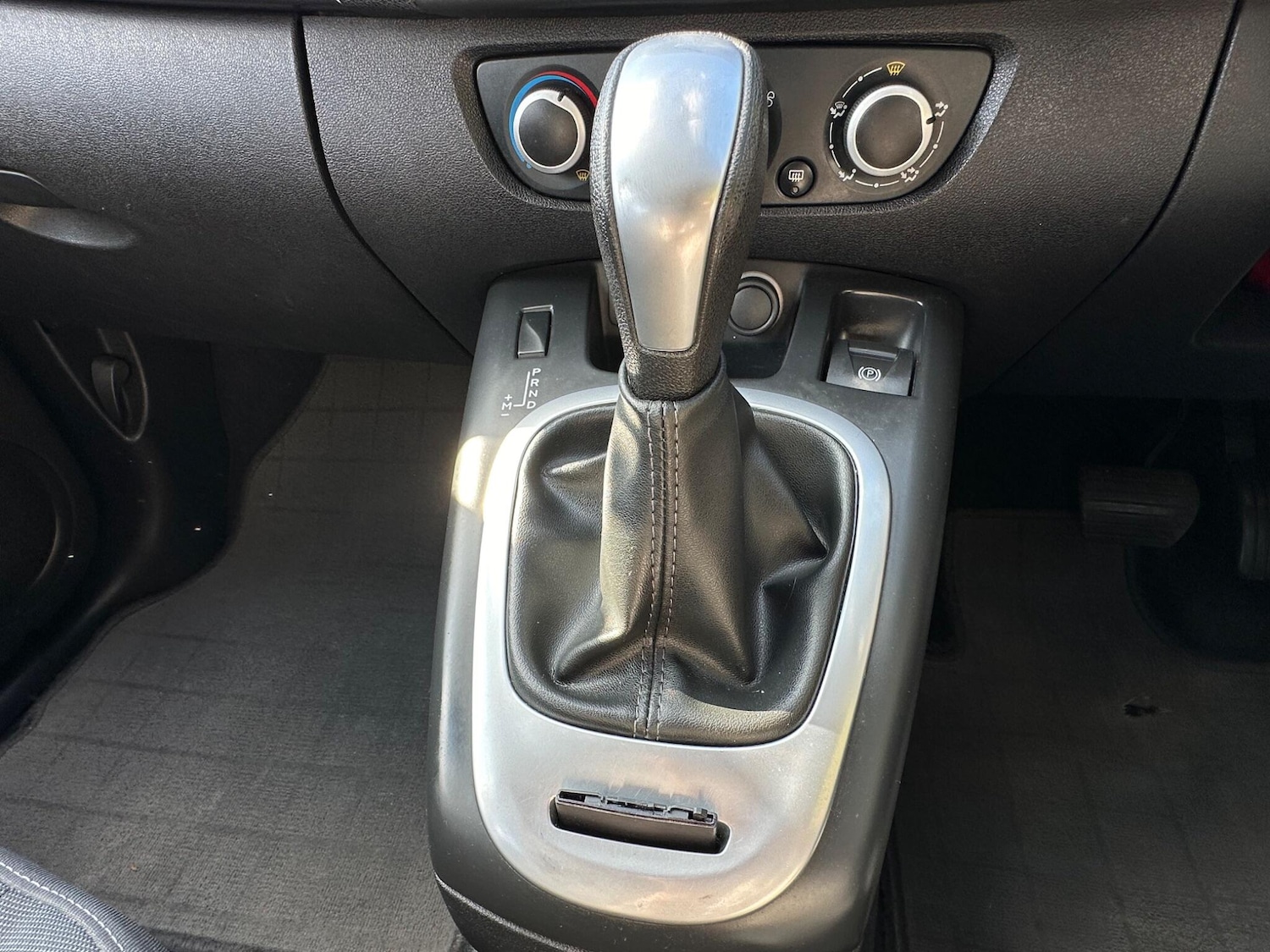 Used Renault Scenic 2009 for sale - 76122924: Photo 16