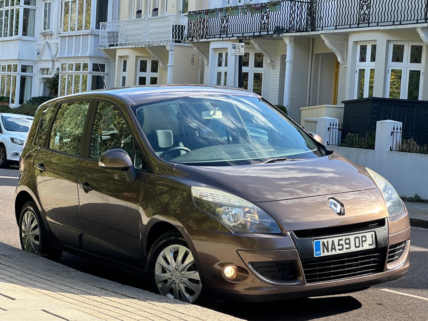 Used Renault Scenic 2009 for sale - 76122924: Photo 3