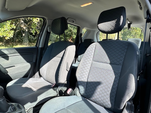 Used Renault Scenic 2009 for sale - 76122924: Photo 33