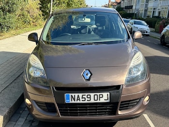 Used Renault Scenic 2009 for sale - 76122924: Photo 4