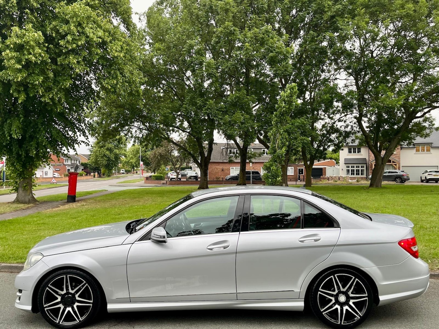 Used Mercedes-Benz C Class 2012 for sale - 77086692: Photo 10