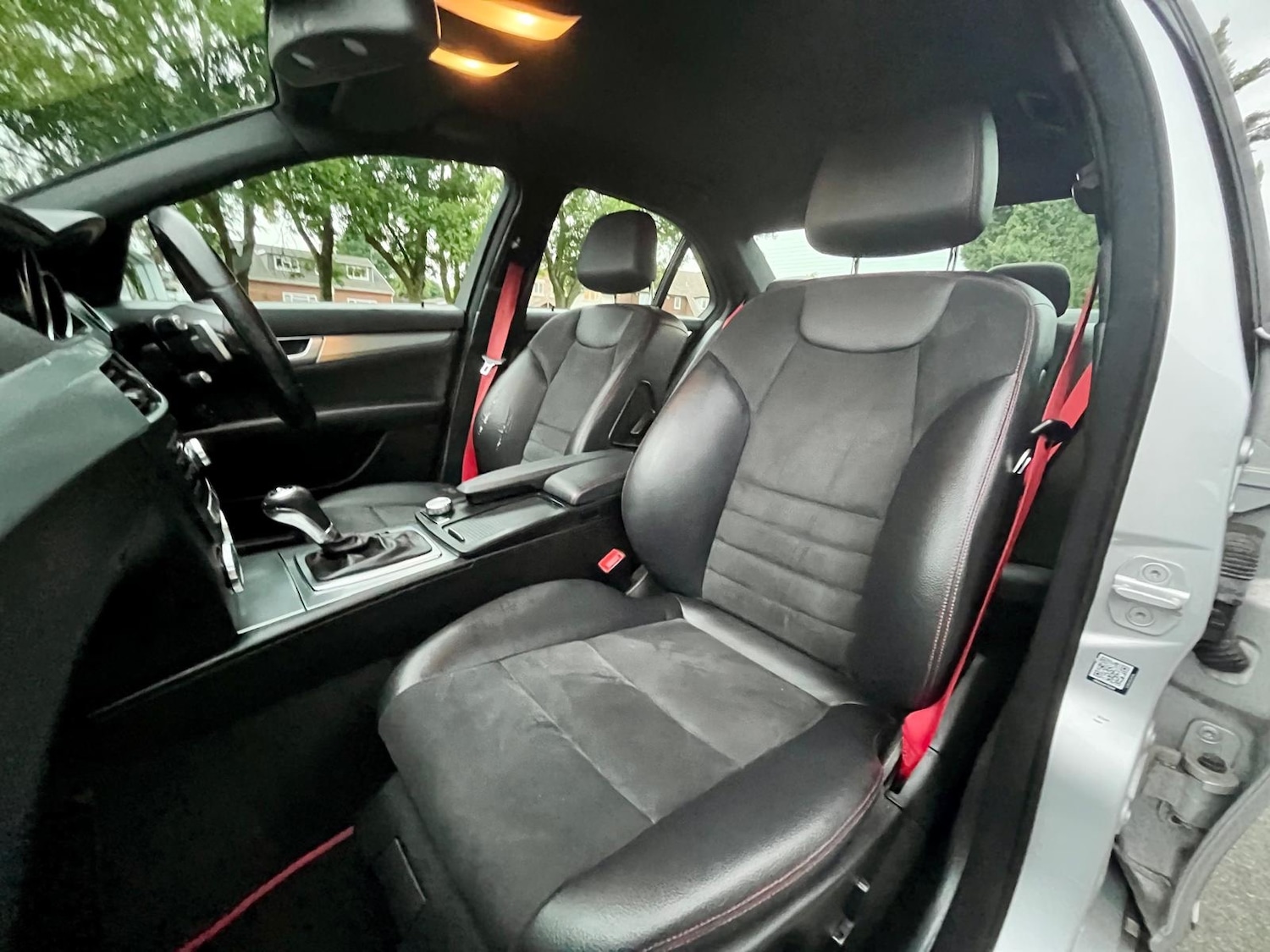 Used Mercedes-Benz C Class 2012 for sale - 77086692: Photo 34