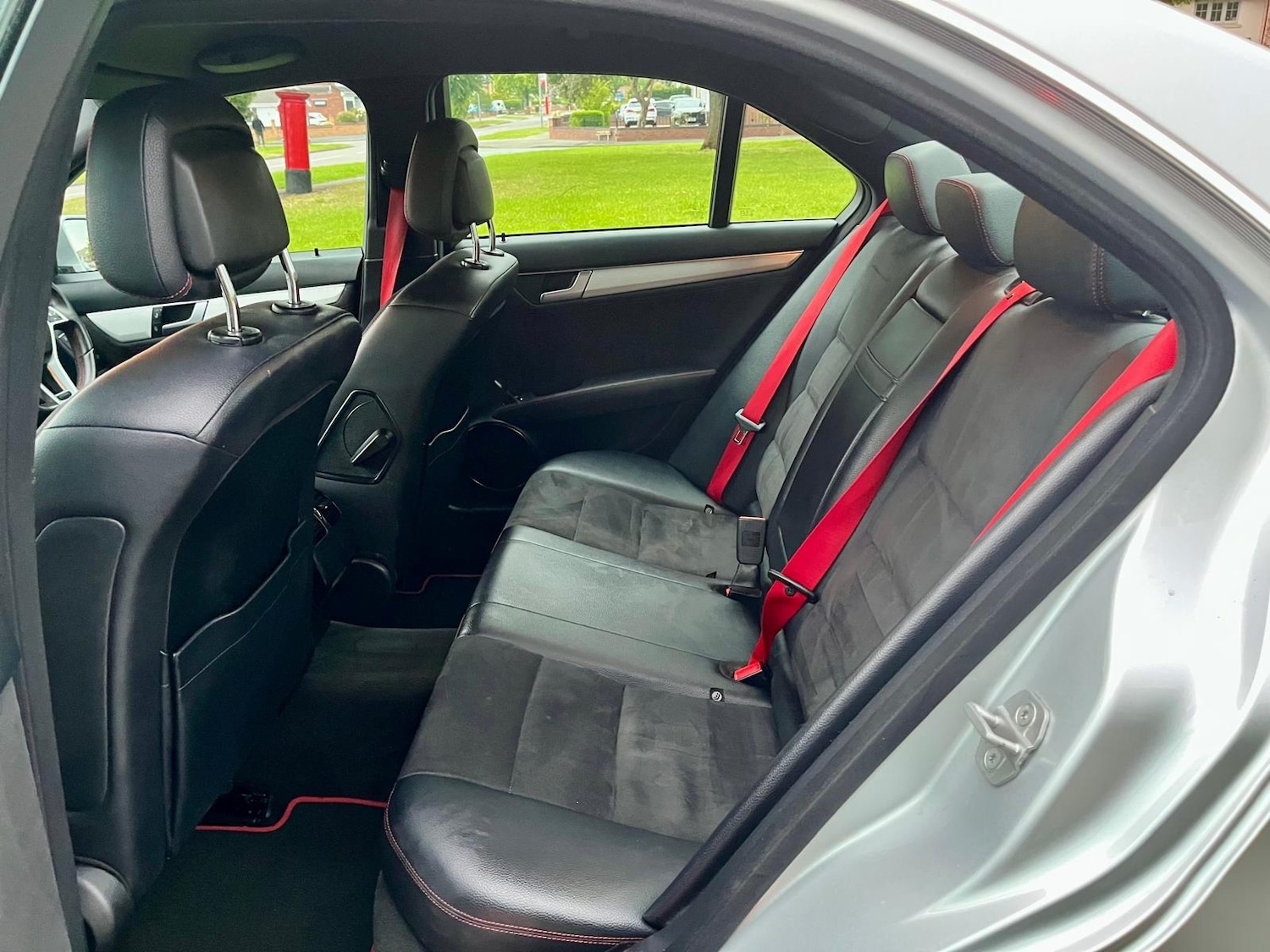 Used Mercedes-Benz C Class 2012 for sale - 77086692: Photo 37