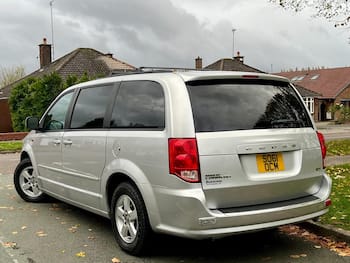 Used Chrysler Grand Voyager 2012 for sale - 79687851: Photo