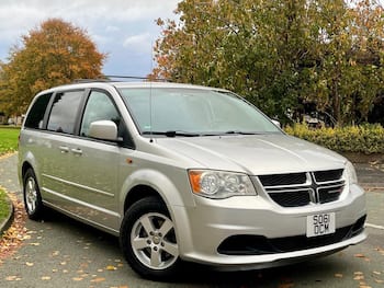 Used Chrysler Grand Voyager 2012 for sale - 79687851: Photo